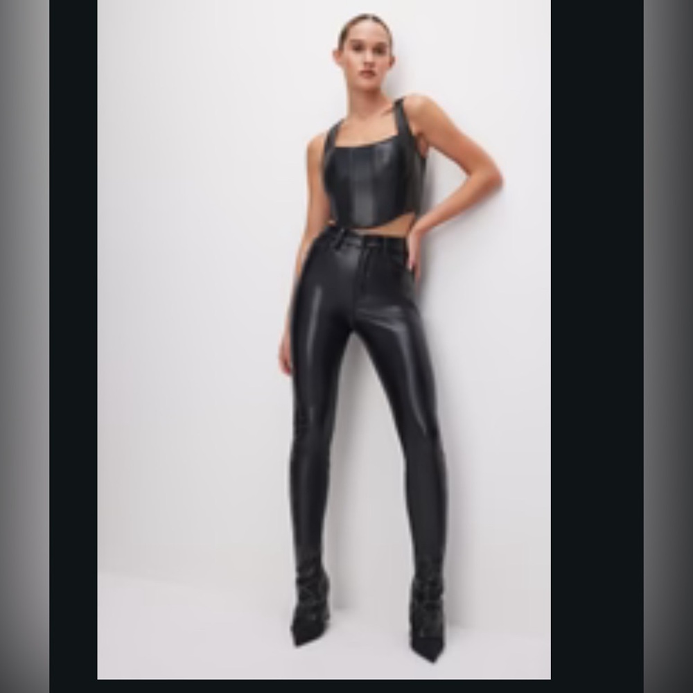 Good American black faux leather micro bootcut stacked bottom pants size 30